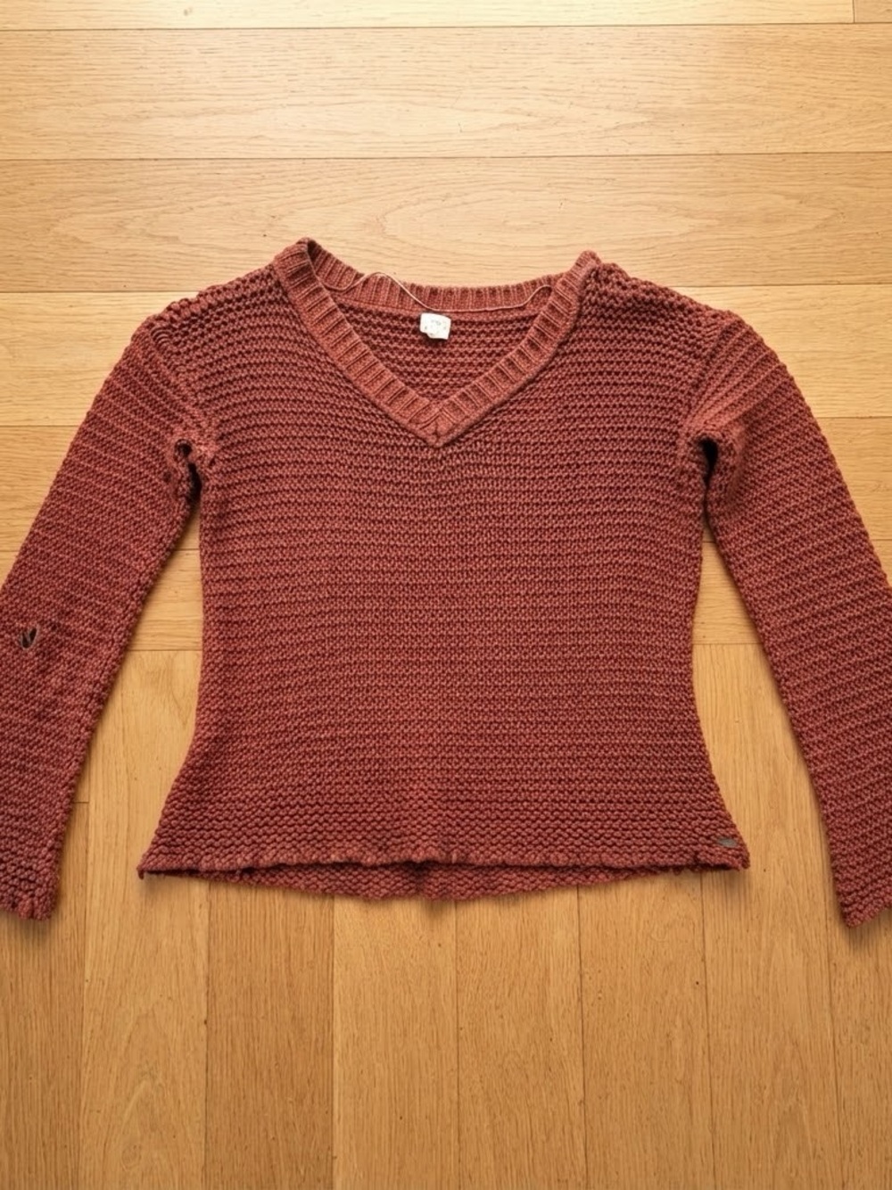 O'Neill Women's V-Neck Sweater in Rusty Brown - Small Hole (see photos)